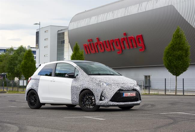 Toyota lanzará en enero la versión deportiva GRMN del Yaris, con 212 caballos