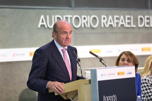 Guindos resalta el "papel protagonista" de la automoción en la recuperación económica