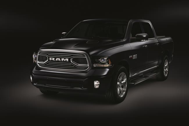 Fiat Chrysler, autorizada a vender las versiones actuales del RAM 1500 y Jeep Grand Cherokee en EEUU