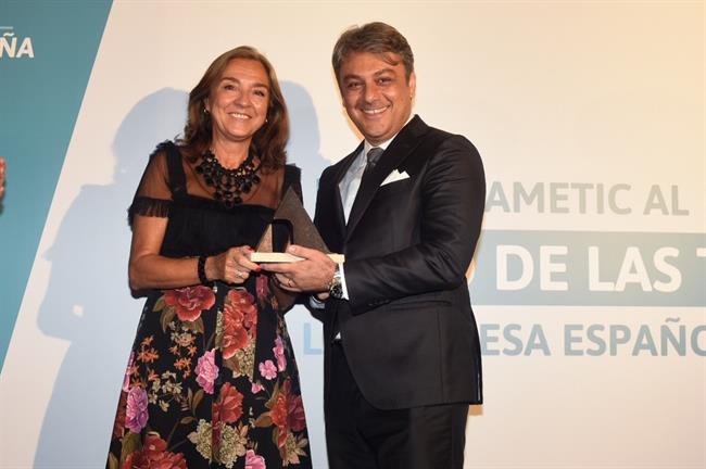 Seat logra el 'Premio al Impulso de las Tic en la Empresa Española' de Ametic