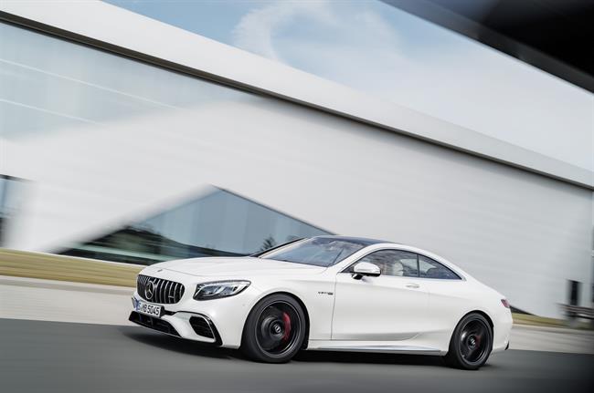 Mercedes-AMG actualiza la gama de coupés y cabrios de la Clase S