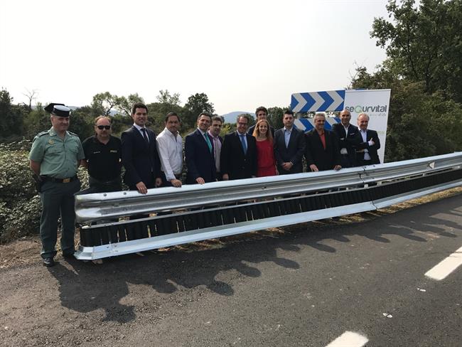 Las carreteras de La Rioja estrenan protección pionera de motoristas y ciclistas