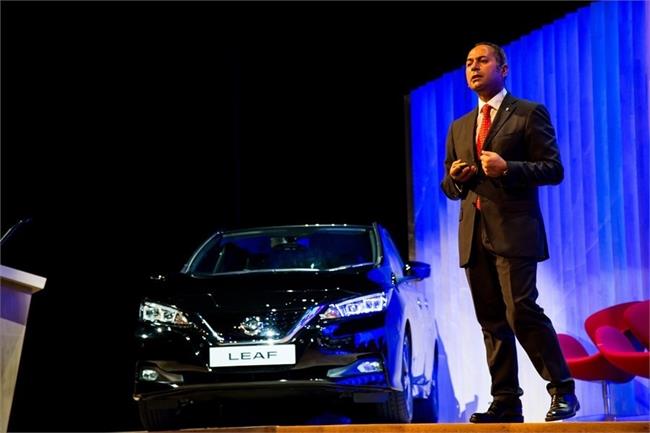 El coche eléctrico podría pagar la factura de la luz, según Nissan