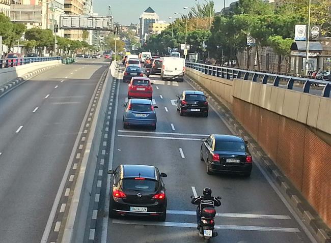 AECA-ITV aconseja revisar neumáticos, frenos o luces ante los desplazamientos del Puente del Pilar