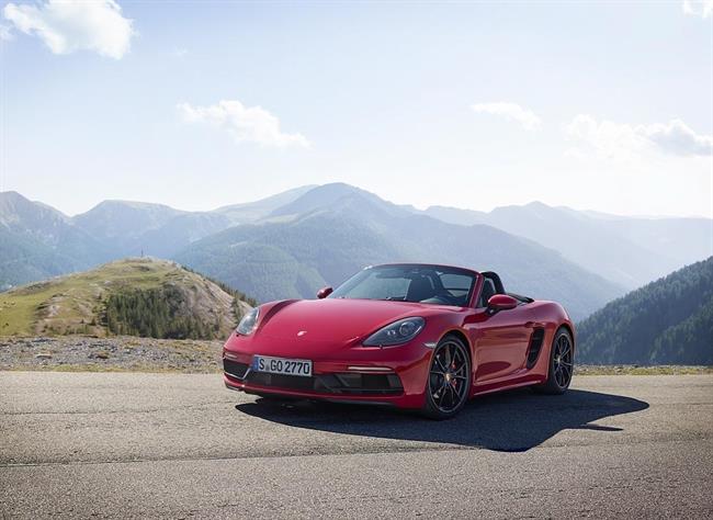 Los nuevos Porsche 718 Boxster GTS y 718 Cayman GTS llegarán a España a mediados de diciembre