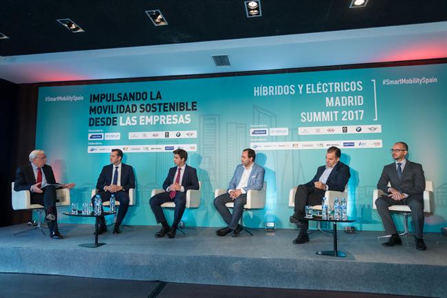 Los vehículos de pila de combustible despegarán de forma "significativa" a partir de 2030, según Toyota