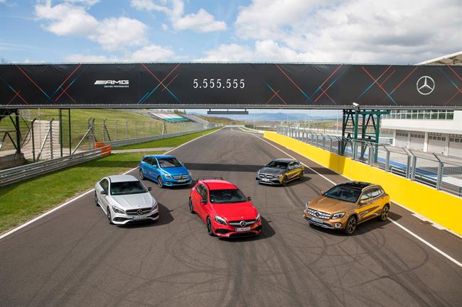 Mercedes-Benz lleva más de 5,55 millones de vehículos compactos vendidos en 20 años de trayectoria