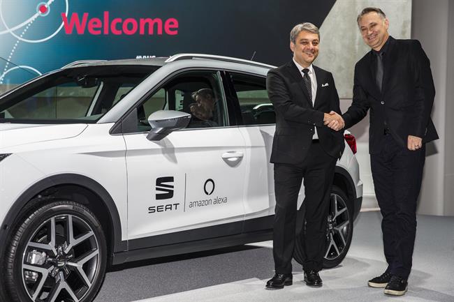 Seat recibe el premio Smartbest 2017 por integrar Amazon Alexa a sus coches
