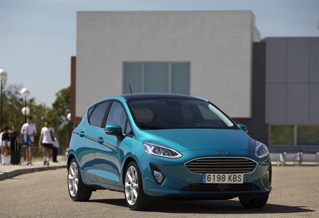 Ford, único integrante del 'Big 3' estadounidense que mejora sus ventas locales en octubre