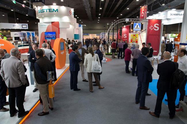 Trafic cierra con más de 4.400 visitantes en el estreno del Área de Movilidad Eléctrica y Eficiente