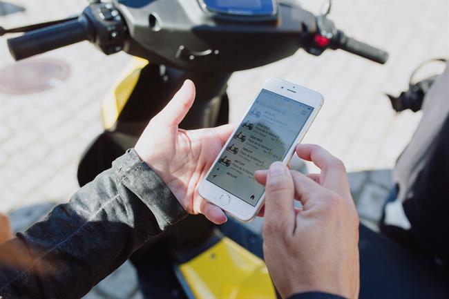 La compañía de 'motosharing' Muving alcanza los 60.000 clientes en España