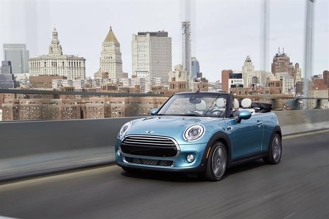 Mini mostrará en Los Ángeles el Electric Concept, el Cooper SE Countryman ALL4 y el Ice Blue Edition