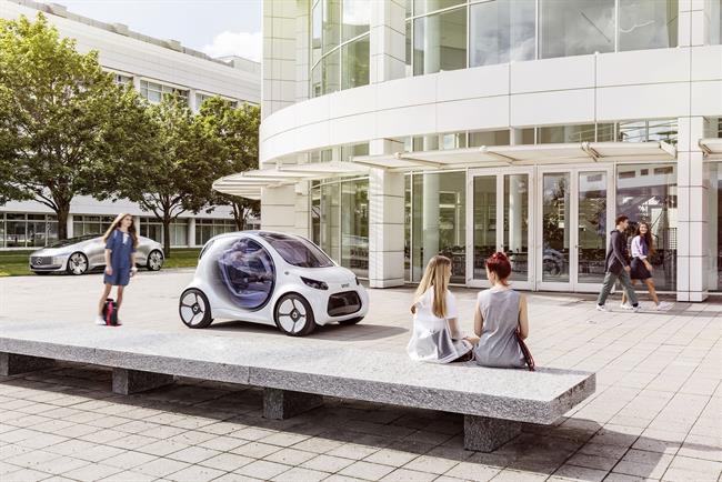 El vehículo compartido autónomo del futuro estará casi las 24 horas del día en movimiento, según car2Go
