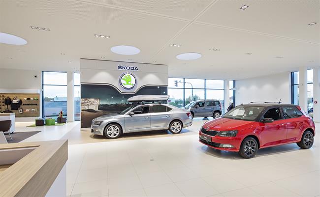 El mercado automovilístico español cerrará 2017 con 1,23 millones de unidades vendidas, un 8% más