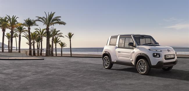 Citroën renueva el eléctrico E-Mehari, que incorpora una nueva versión de techo rígido