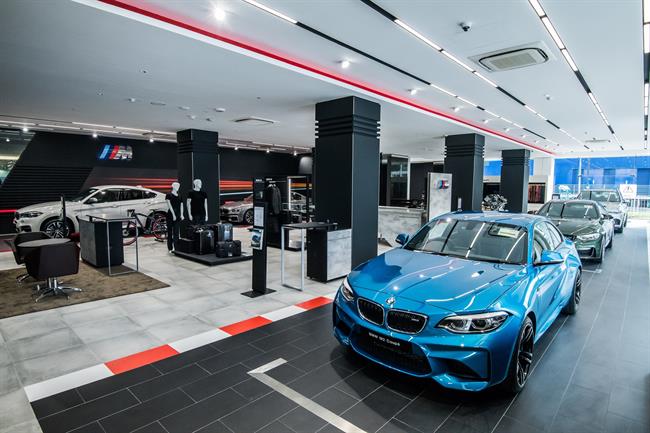 La marca deportiva M de BMW duplica sus puntos mundiales de venta en cuatro años, hasta 850 centros