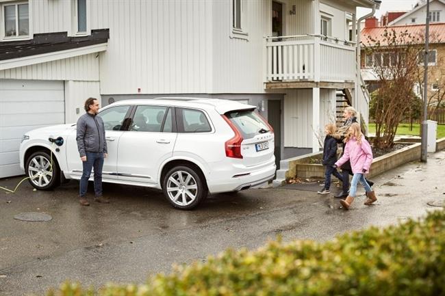Volvo inicia el programa 'Drive Me' en Suecia para analizar el comportamiento de los coches autónomos