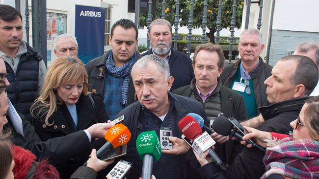 Álvarez ve "razonable" el acuerdo alcanzado en Opel Figueruelas y destaca el papel "brillante" de UGT