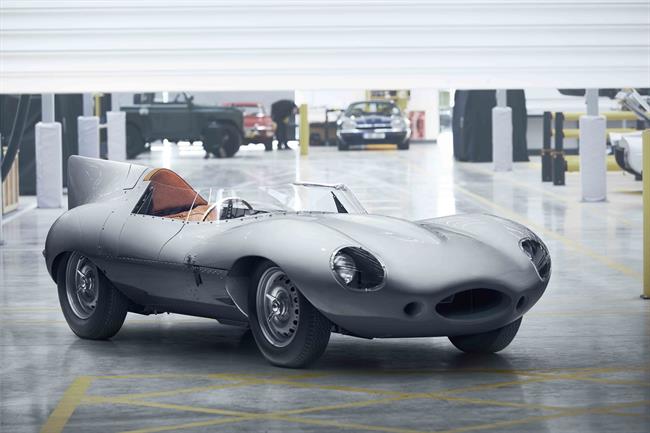 Jaguar reanuda la producción del D-Type 62 años después
