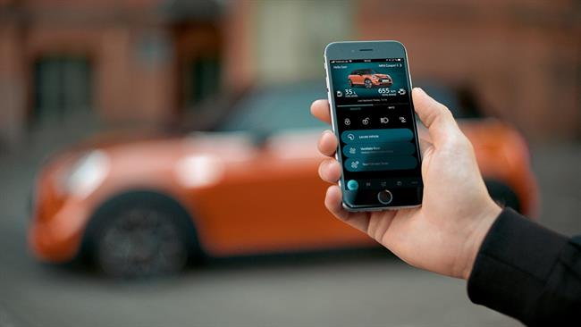 Mini actualiza el 'Mini Connected', que permite el cierre del vehículo desde el 'smartphone'