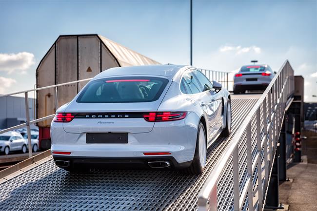 Porsche dejará de emitir 6.000 toneladas de CO2 al año gracias a su 'tren verde'
