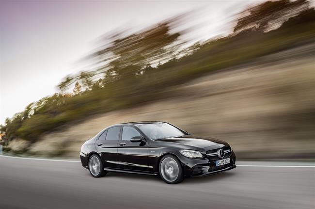 Mercedes-AMG renueva el C 43 4Matic, con mejoras estéticas y aumento de potencia