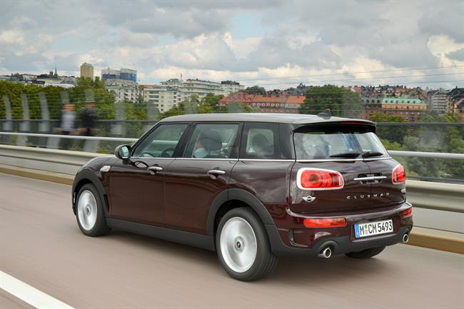 Las ventas de coches en Reino Unido caen un 5,1% en el primer bimestre, hasta 244.420 unidades