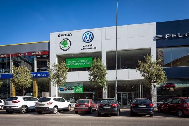 Las ventas de vehículos eléctricos e híbridos alcanzan las 6.182 unidades en febrero, un 42,7% más