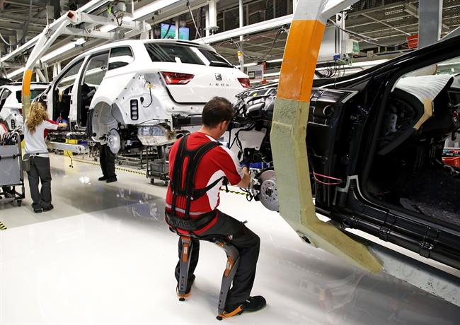 La plantilla de Seat para una hora y dejará de producir 100 coches