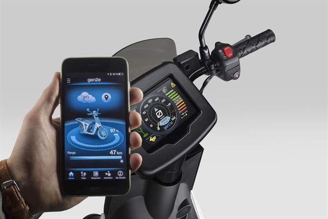 Peugeot MotoRcycles presenta Peugeot 2.0, un scooter eléctrico con hasta 50 kilómetros de autonomía