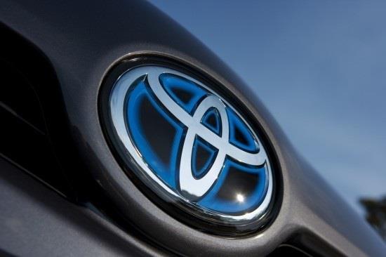 Avis Budget incorporará 10.000 vehículos conectados de Toyota a su flota en los próximos años