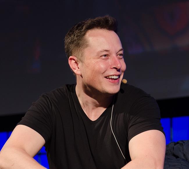 Elon Musk asegura que Tesla será rentable en el tercer y el cuarto trimestre de este año