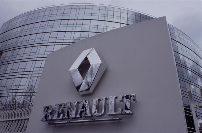 Grupo Renault se compromete a contratar a 5.000 indefinidos en Francia hasta 2019
