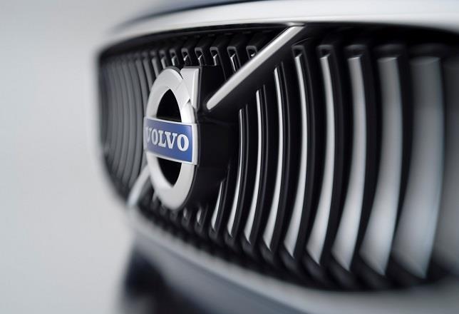 Geely planea sacar a Bolsa a Volvo este año