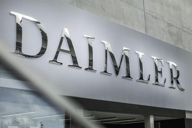 Alemania investiga a Daimler por las emisiones de unos 600.000 vehículos