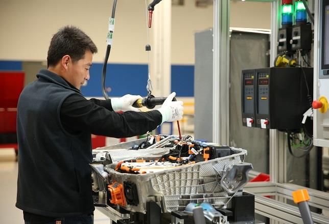 El grupo BMW amplía su fábrica de baterías en Shenyang (China)