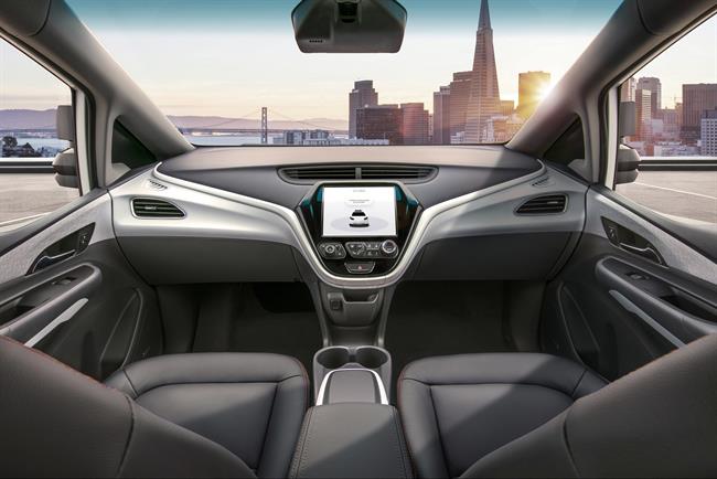 SoftBank Group invertirá más de 1.920 millones en los vehículos autónomos de General Motors