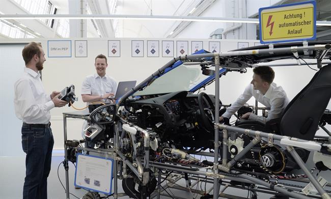 Volkswagen formará a 100 ingenieros para la producción de vehículos eléctricos