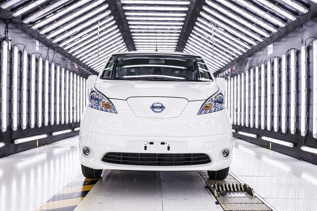 Nissan reclama expectativas "realistas" a los trabajadores de su planta de Barcelona