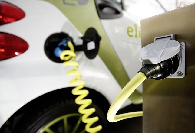 ACEA cree que los objetivos de CO2 fijados por Europa no concuerdan con las bajas ventas de eléctricos