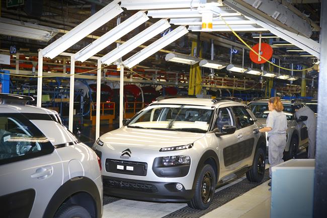 Anfac avisa de que 40.000 empleos en España están vinculados a la producción y venta de vehículos diésel