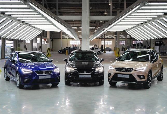 Seat inicia el ensamblaje final del Arona y del León en Argelia