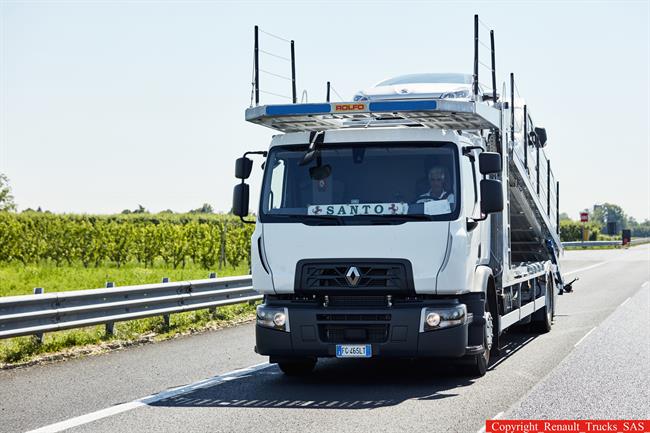 El transporte nacional de vehículos por carretera crece un 7,9%, con más de 1,4 millones de unidades