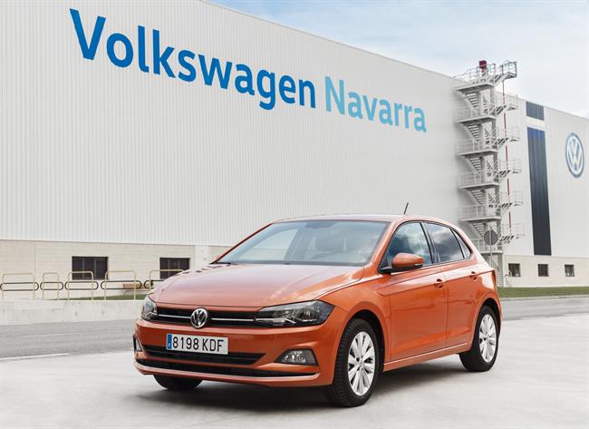 El Volskwagen Polo, único 'español' entre los cinco modelos más vendidos de Europa, con el Golf líder