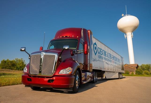 Toyota presenta la segunda versión de su camión de pila de combustible con 500 kilómetros de autonomía
