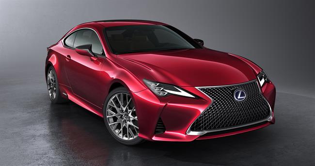 El nuevo Lexus RC 300h debutará en el Salón de París y llegará a España en 2019