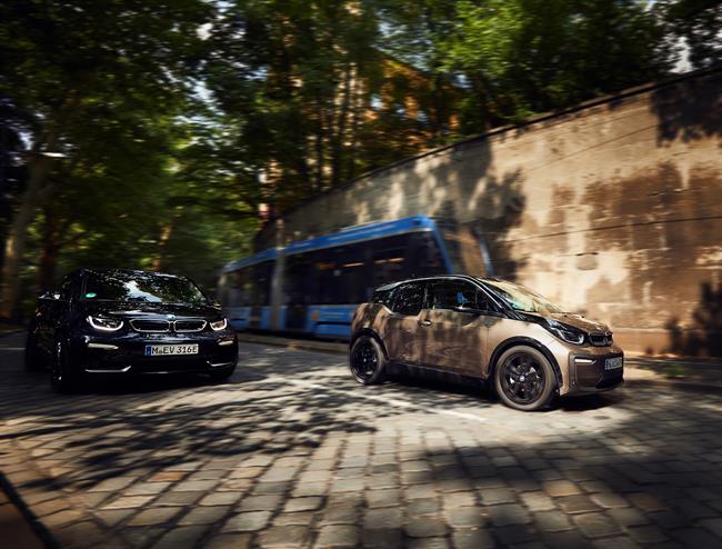 BMW renueva el i3 con baterías de alto voltaje que amplían su autonomía hasta los 310 kilómetros