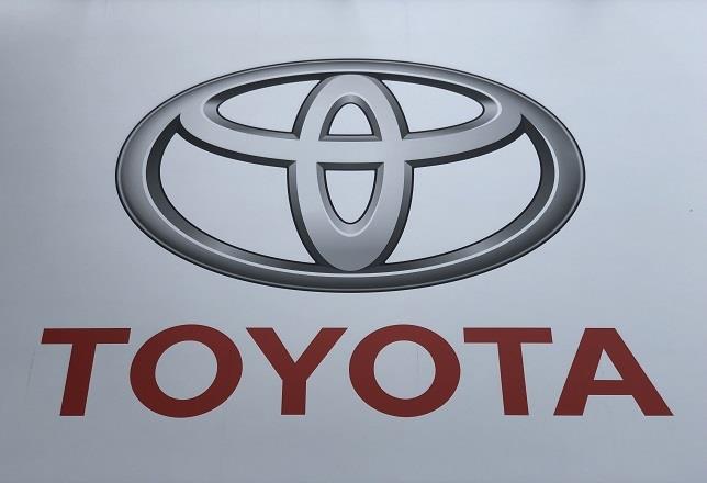 (AMP) Toyota llama a revisión 2,43 millones de híbridos por un fallo de software: 28.860 en España