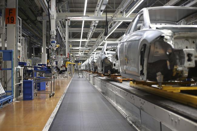 Volkswagen Navarra podría parar la producción cinco días en octubre por la falta de motores