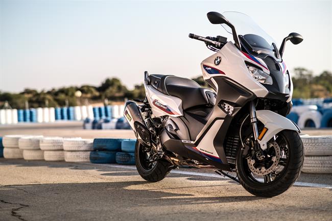 BMW lanza en España una nueva versión Motorsport de la C 650, con acabados deportivos